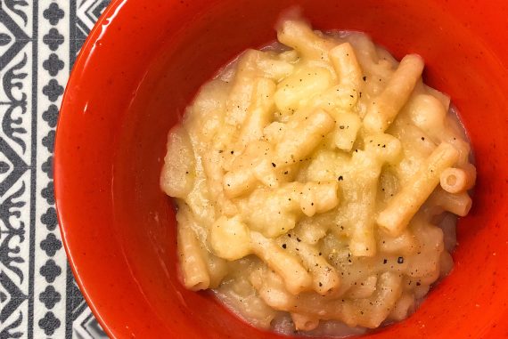 Pasta, patate e provola