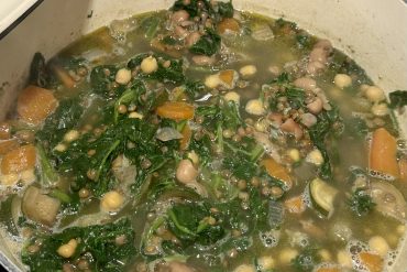 zuppa di legumi e verdure